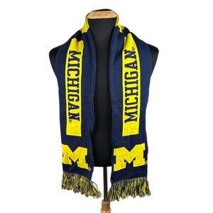 Michigan Wolverines College Yellow Navy Blue Classic Knit Scarf